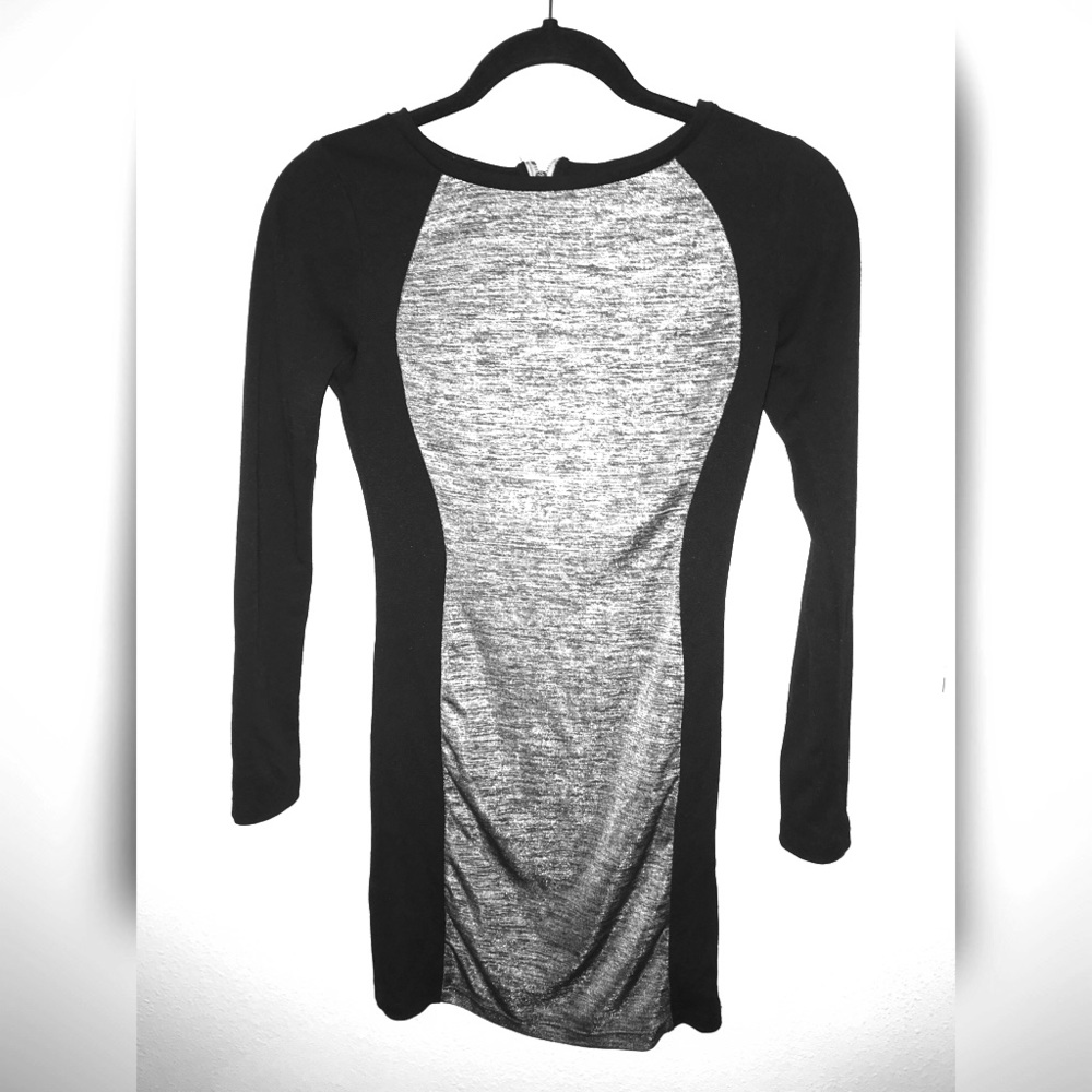 Long sleeve tight dress